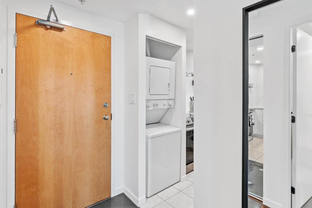 Downtown Luxury 1Br Coal Harbour Appartement Vancouver Buitenkant foto