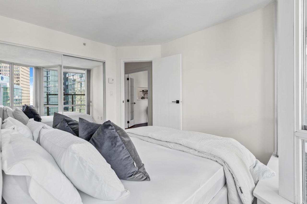 Downtown Luxury 1Br Coal Harbour Appartement Vancouver Buitenkant foto
