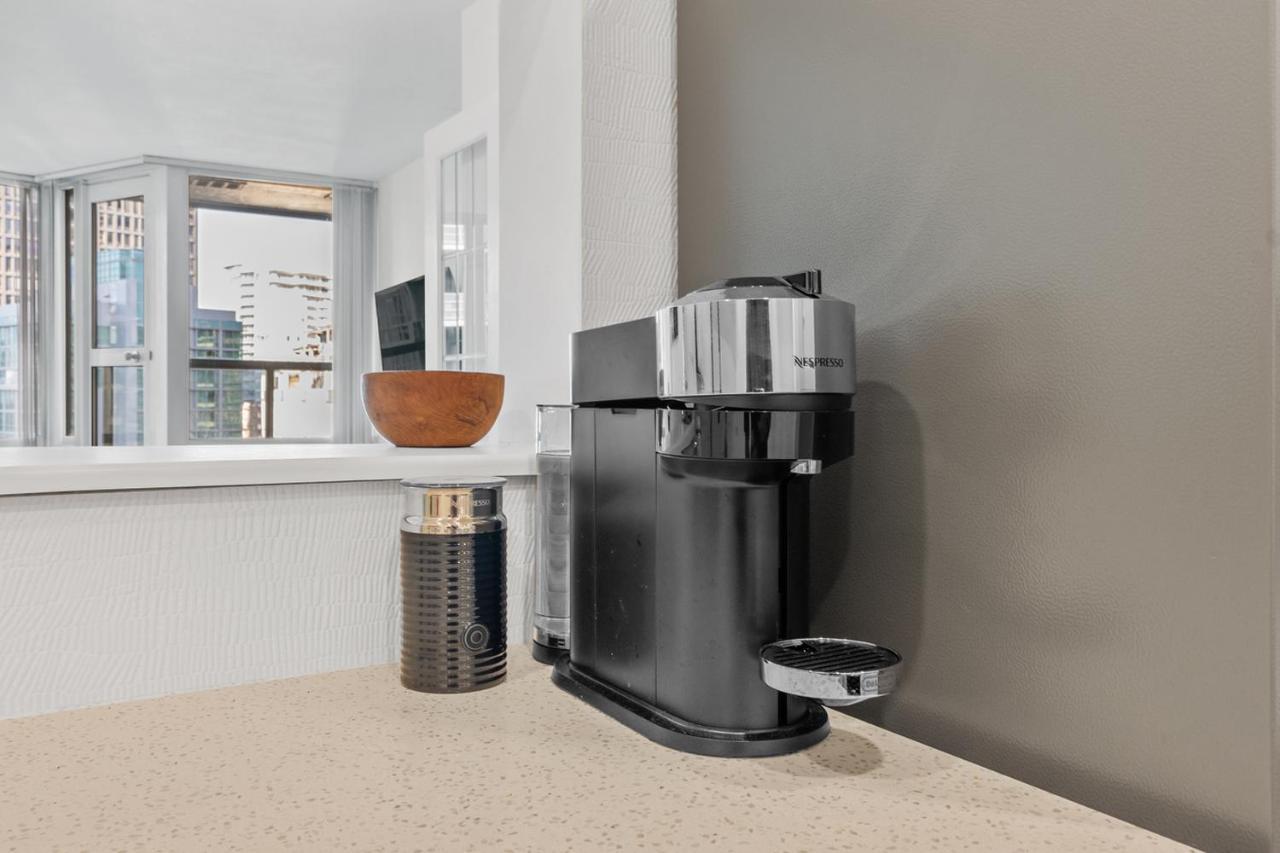 Downtown Luxury 1Br Coal Harbour Appartement Vancouver Buitenkant foto
